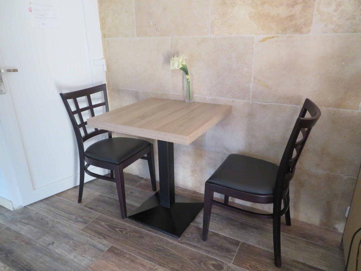 Maison 4 Etoiles Et Studio 3 Etoiles Independants Avec Piscine Л'Іль-сюр-ла-Сорг Екстер'єр фото